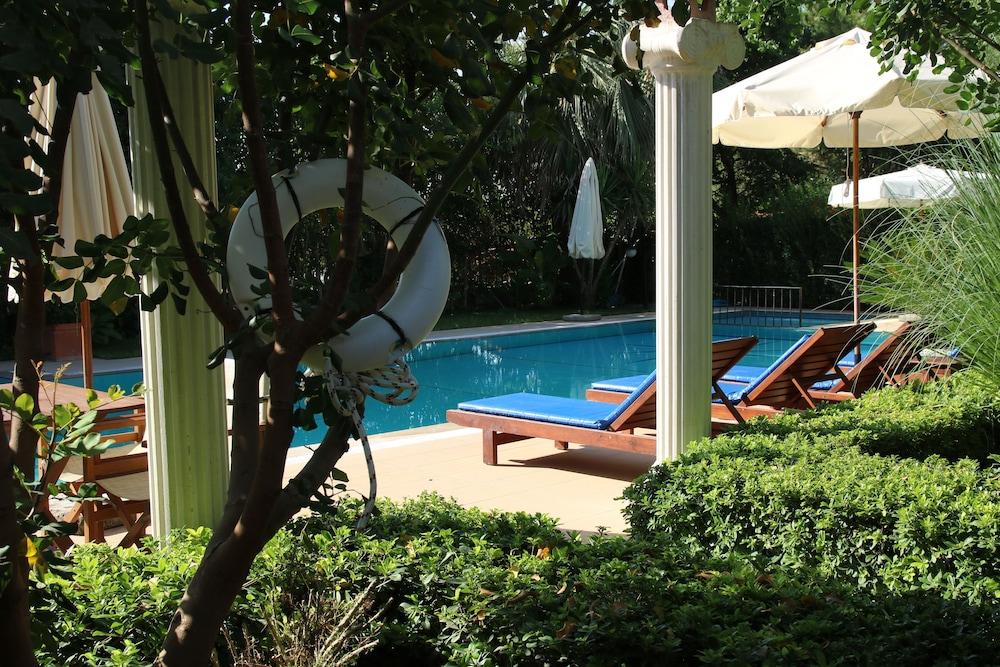 Hotel Dalos Göcek Extérieur photo