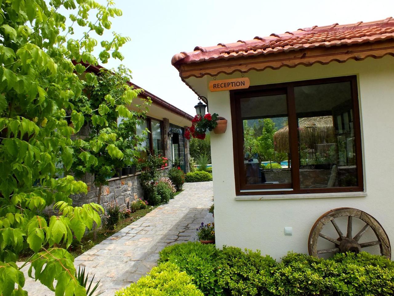 Hotel Dalos Göcek Extérieur photo